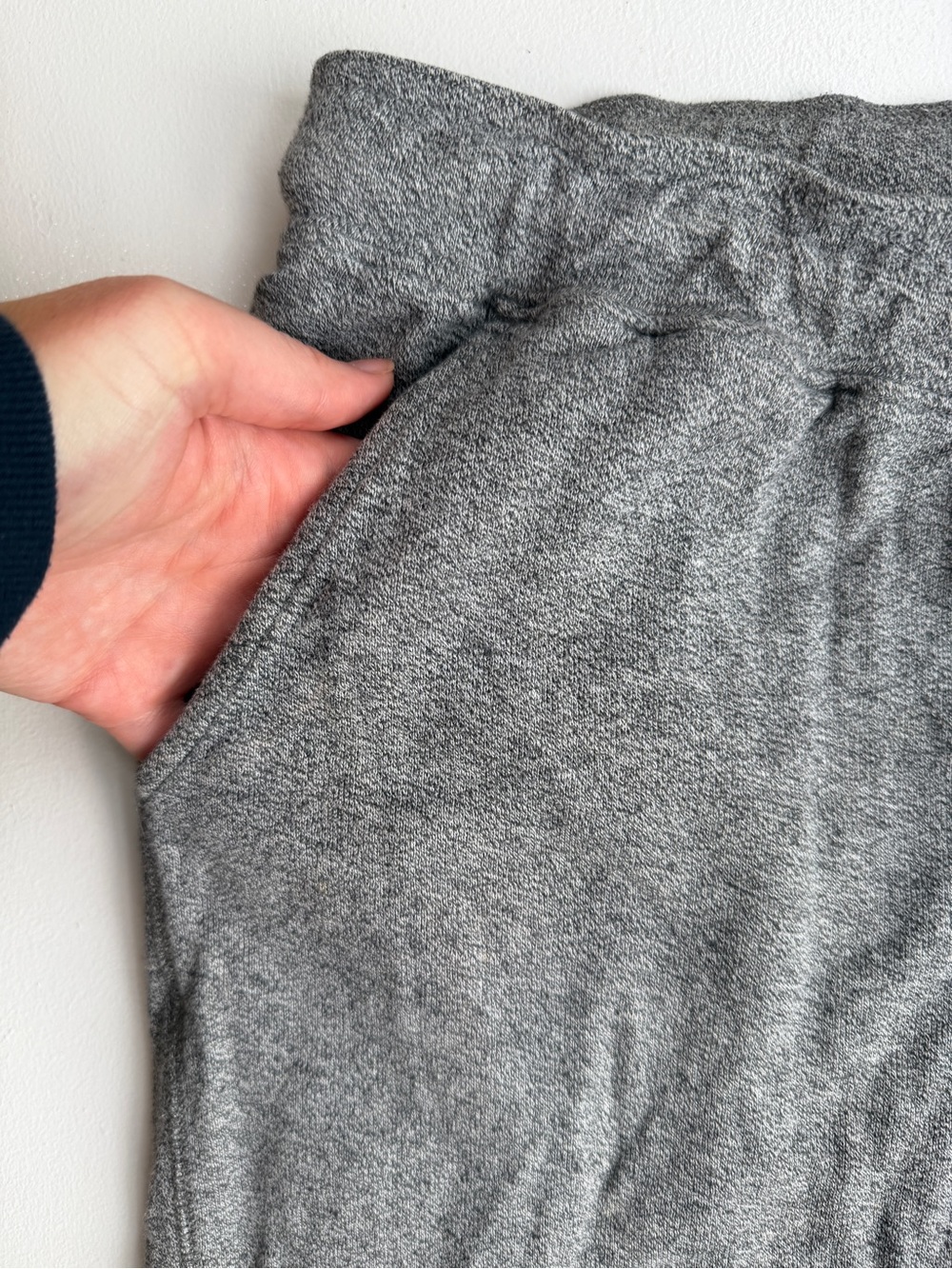 LL Bean Men’s Cotton Blend Sweat Pants Large - Picture 3 of 8